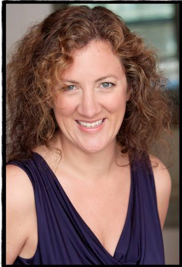 Annie Lareau headshot